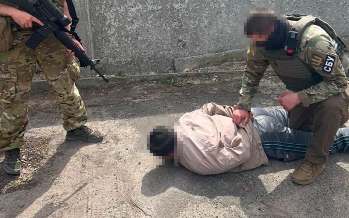 ​15 років тюрми отримав колаборант із Лиману, який розкидав саморізи для сповільнення колон ЗСУ 
