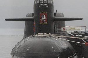 В России судно с пьяными рыбаками врезалось в атомную подлодку