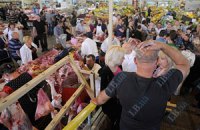 В Киеве пытались закрыть Владимирский рынок