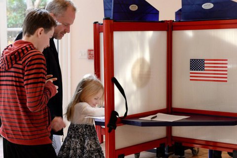 На выборах в США впервые можно будет проголосовать на украинском