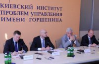 За чей счет развивать столицу: за счет государства или частных инвесторов?