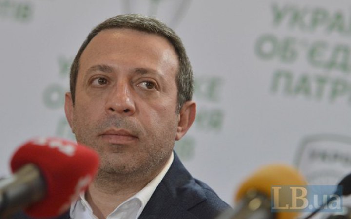​Петицію за повернення громадянства Корбану підписали майже 25 тис. громадян