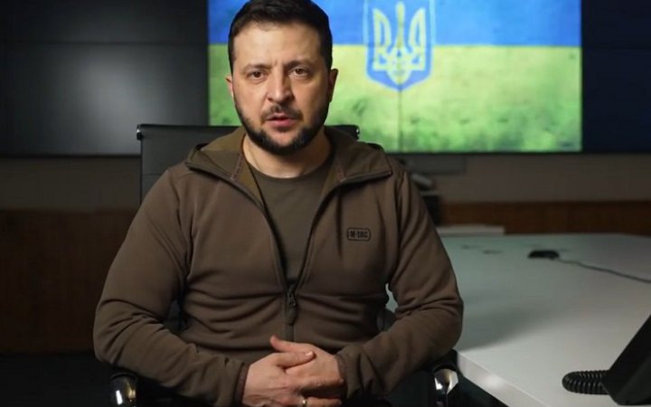 Чтобы Россия искала мира, каждый украинец и украинка должны бороться, - Зеленский
