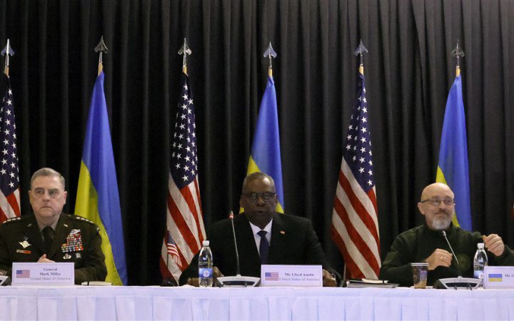 На базі ВПС США "Рамштайн" стартувало засідання Контактної групи з питань оборони України