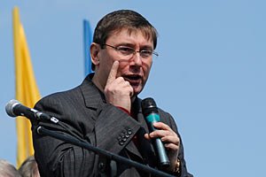 Лишь Луценко и Тимошенко могут возглавить протестные настроения - Москаль
