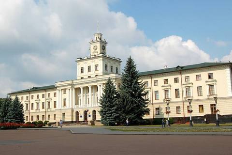 Бывший депутат Хмельницкого облсовета получил 7 лет за коррупцию