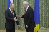 Азаров не смог добиться от Путина главного