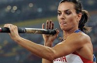 Исинбаева уйдет из спорта уже в агусте