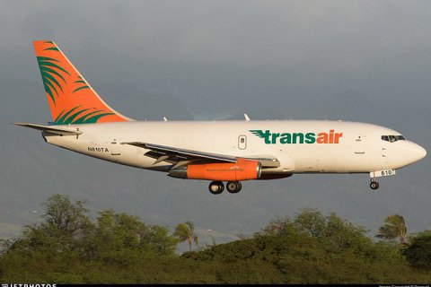 Грузовой Boeing 737 сел на воду в океане возле Гонолулу