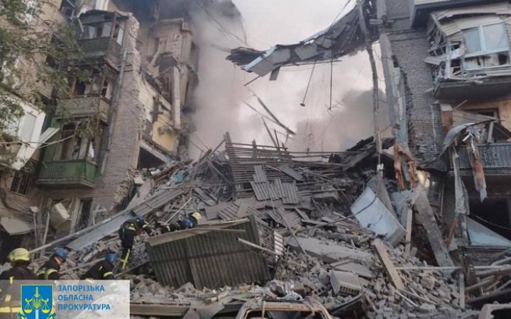 Унаслідок ракетного удару по Запоріжжю загинули троє, є поранені (уточнено) 