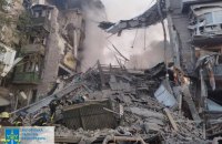 Унаслідок ракетного удару по Запоріжжю загинули троє, є поранені (уточнено) 