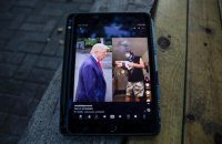 Трамп відкинув заборону TikTok, назвавши Facebook "ворогом народу"
