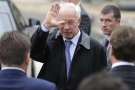 ​Азаров: "когда Тимошенко открывает рот, лучше всего закрыть уши"
