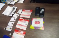 В Сумах задержали адвоката за систематическое "минирование" судов