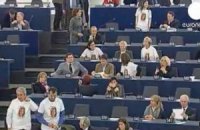 Евродепутаты призывают политиков навестить Тимошенко