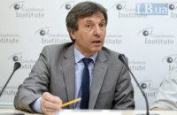 Суспільство поки що не одержало від Зеленського жодного меседжу про те, як країна житиме далі, - юрист Сірий