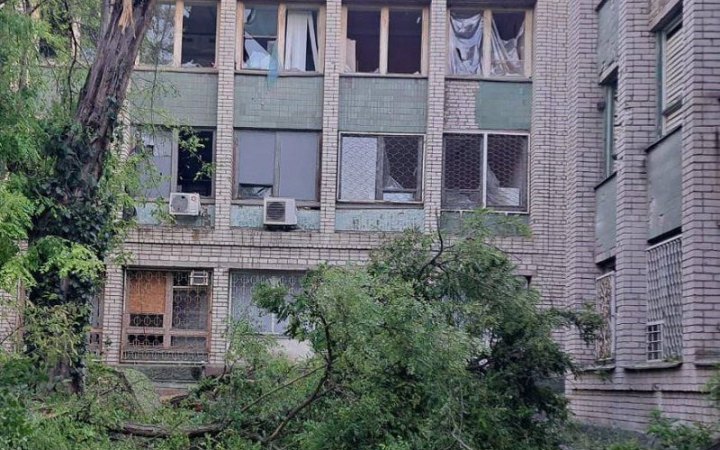 ​Уночі росіяни обстрілювали Нікопольщину. Постраждала 78-річна жінка