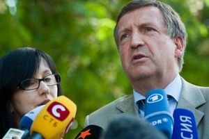 Тимошенко второй день обследуют врачи