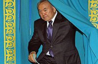 Назарбаев отреагировал на критику по поводу выборов