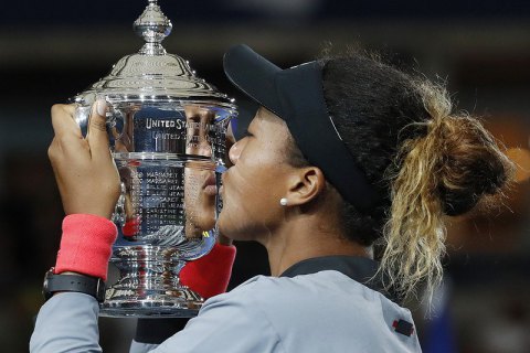 Серена Уильямс с громким скандалом проиграла финал US Open 