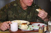 На Харьковщине отравились 36 солдат