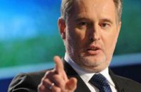 Азаров с Фирташем будут контролировать налоговую реформу