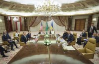ЗМІ: Україна попередила США, що не відмовиться від НАТО