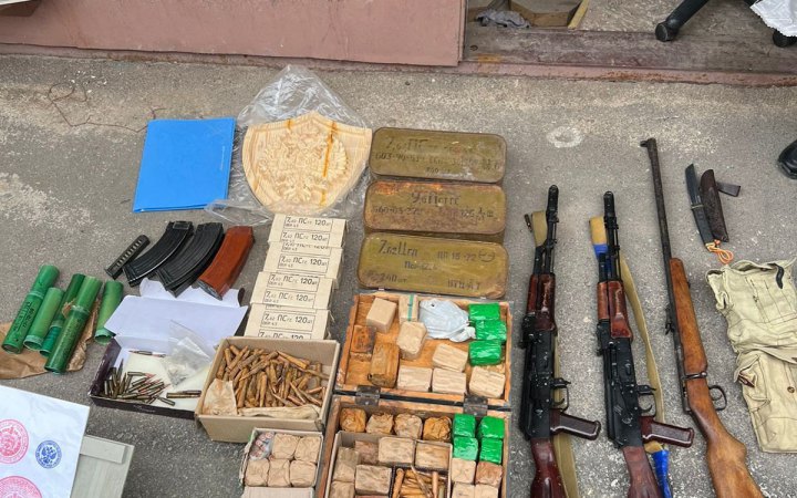 У мешканця Харкова вилучили зброю та боєприпаси