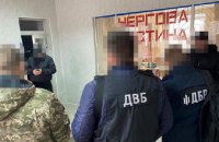 ДБР провело обшуки в Нацполіції Вінницької області у справі про розкрадання службового бензину