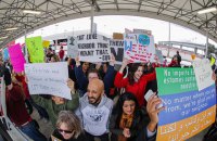 Генпрокурор штата Вашингтон намерен подать иск против указа Трампа