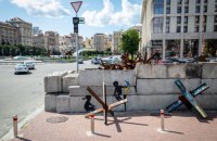 В Києві розпочали консервацію муралу Бенксі