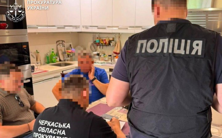 Ексміністру часів Януковича повідомили про підозру у заволодінні понад 5,6 млн грн держгранту