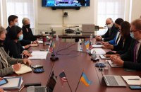 Украина начинает переговоры с США об отмене пошлины на импорт стали