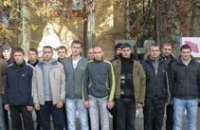 20 днепропетровцев будут служить в Президентском полку