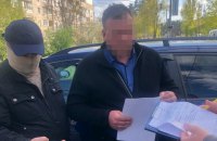 Главу ОТГ від "Слуги народу" затримали за підозрою у вимаганні 2,6 млн гривень