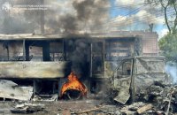 Головне за ніч та ранок четверга, 30 квітня: атаки на Дніпро та Одесу, майже 180 боєзіткнень, пропозиція травневого "перемир'я"