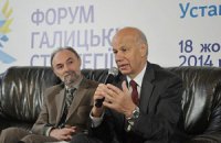 "А зараз прокидаємось, і бачимо розбиту економіку"