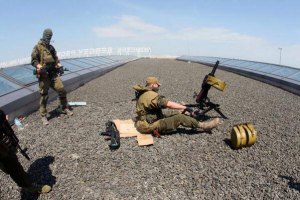 На подмогу к боевикам в аэропорту Донецка прибыли чеченцы