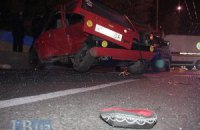 ДТП в Киеве: в результате столкновения  BMW и Fiat пассажир вылетела через лобовое стекло