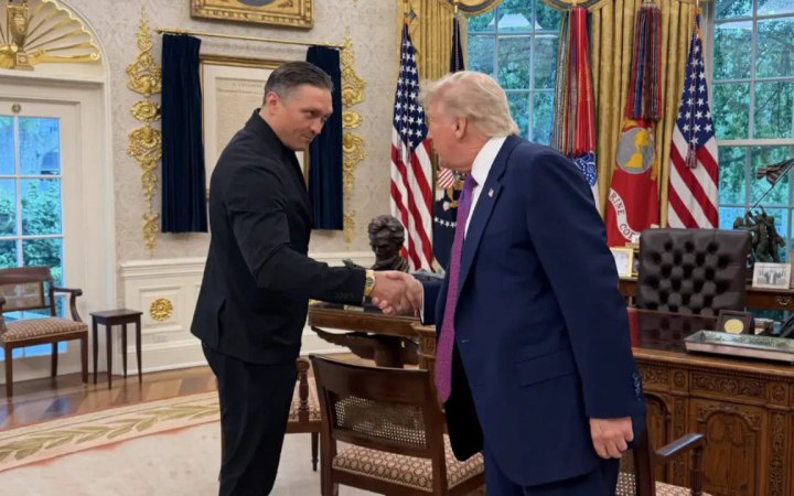 Боксер Олександр Усик зустрівся у Білому домі з Дональдом Трампом