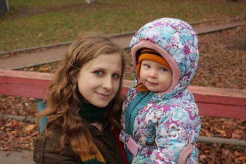 Задержанную у здания ФСБ участницу Pussy Riot приговорили к обязательным работам