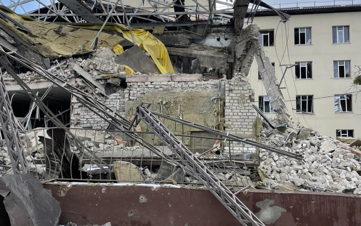 У відновленні Ізюмської лікарні допоможуть Франція та Катар