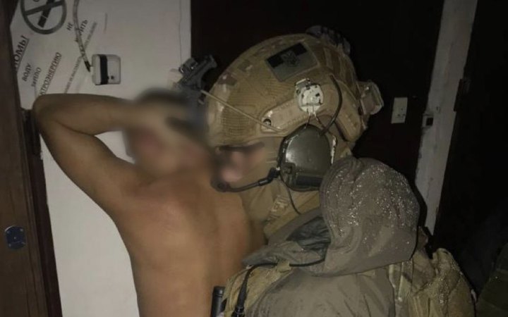 37 членів злочинної організації "Двадцятівські", які збували наркотики у Кривому Розі, отримали підозри