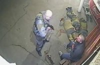 В сети появилось видео издевательств донецких боевиков над людьми