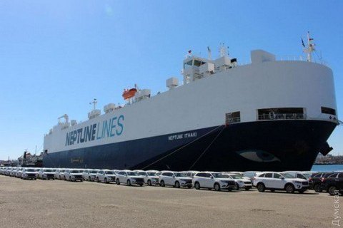 В Украину доставлены 635 Mitsubishi Outlander для полиции