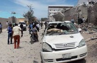 26 человек погибли, 56 получили ранения в результате нападения боевиков на отель в Сомали