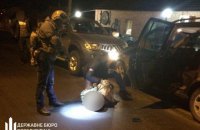 В Донецкой области двое военных пытались продать автомат и пулемет, списанные как боевую потерю в 2014 году 