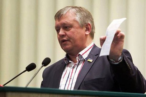 В КСУ поспорили по поводу количества депутатов в коалиции на момент создания