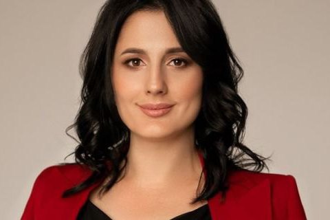 Депутатке от "Слуги народа" грозит уголовная ответственность за несанкционированную ТВ-трансляцию матча "Динамо" – "Барселона"