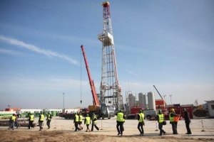 СМИ: Chevron выбрал партнером для разработки Олесской площади сланцевого газа семью президента